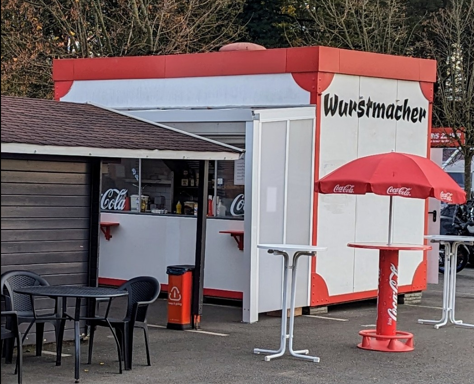 Brackwede Bielefeld Wurstmacher am Toom Baumarkt